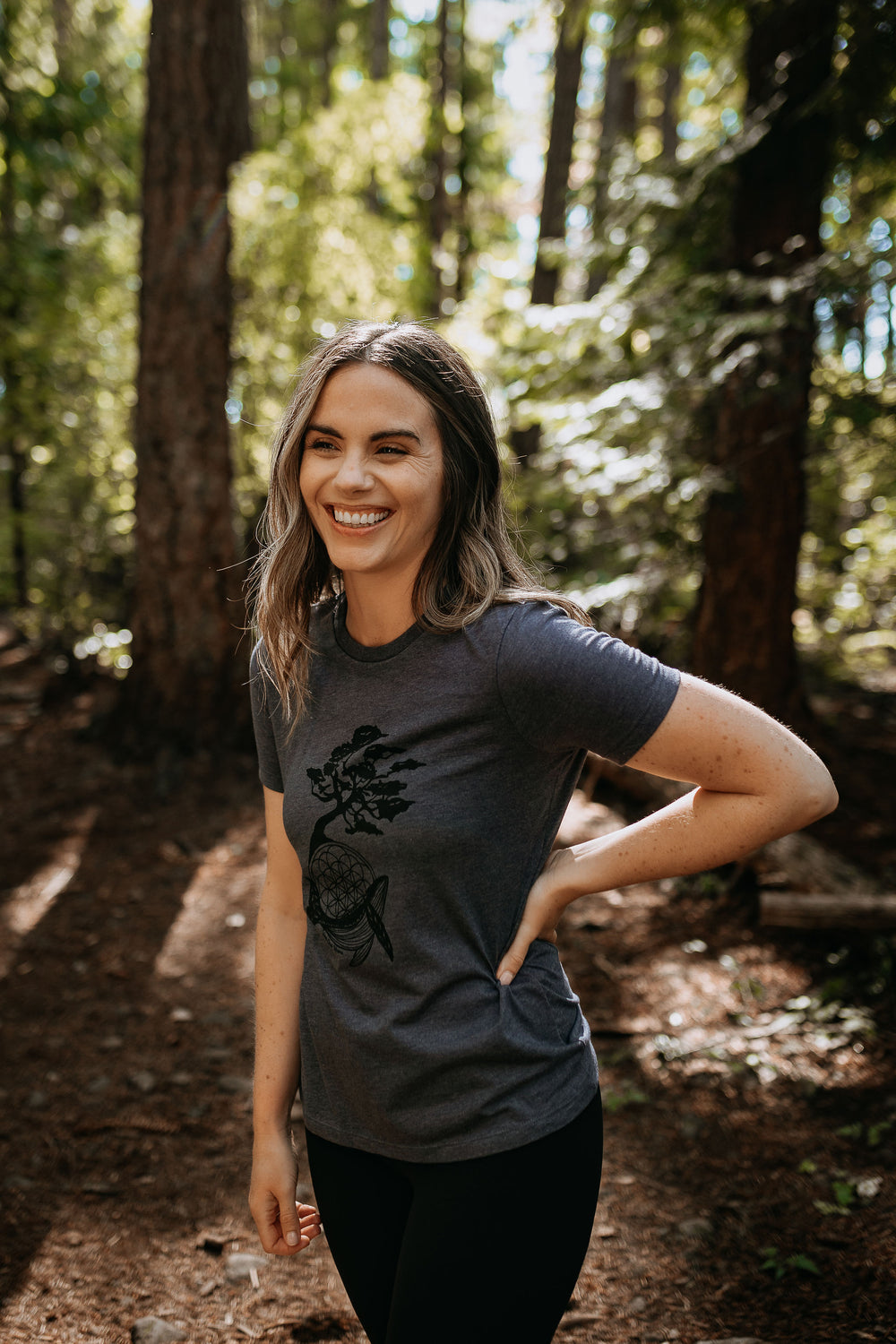 Arbutus Whale Relaxed Fit Tee in Heathered Navy