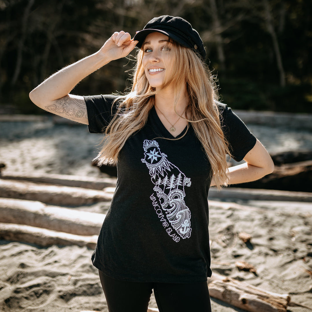 Vancouver Island Relaxed V-Neck Tee in Heather Black