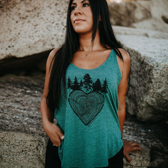 Tree Ring Heart Festival Tank in Royal Pine