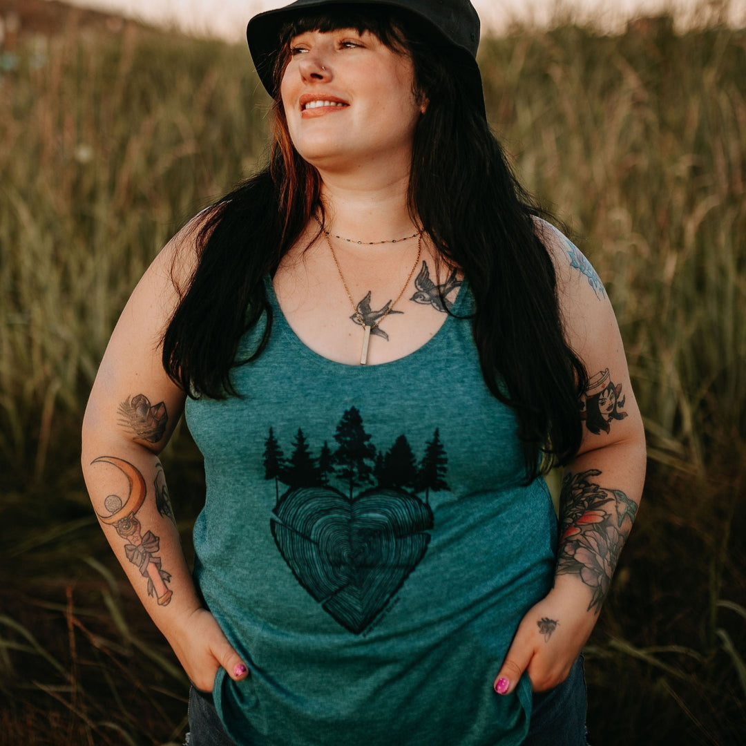 Tree Ring Heart Festival Tank in Royal Pine