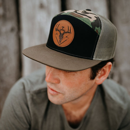 Deer Skull Flat Brim 7 Panel Trucker Hat - Camo/Black