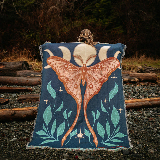 Stargazer Luna Moth 100% Cotton Woven Blanket