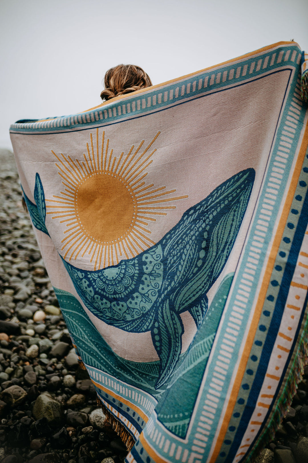 Sunrise Humpback 100% Cotton Woven Blanket